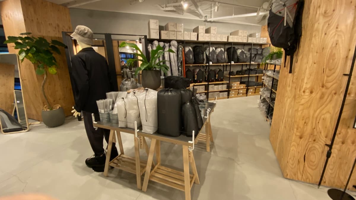 ゼインアーツ神戸三宮 店内5