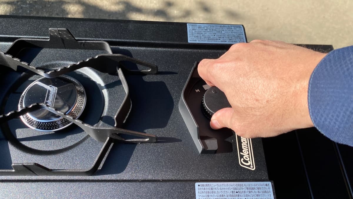 コールマン デュアルガスバーナーストーブ8