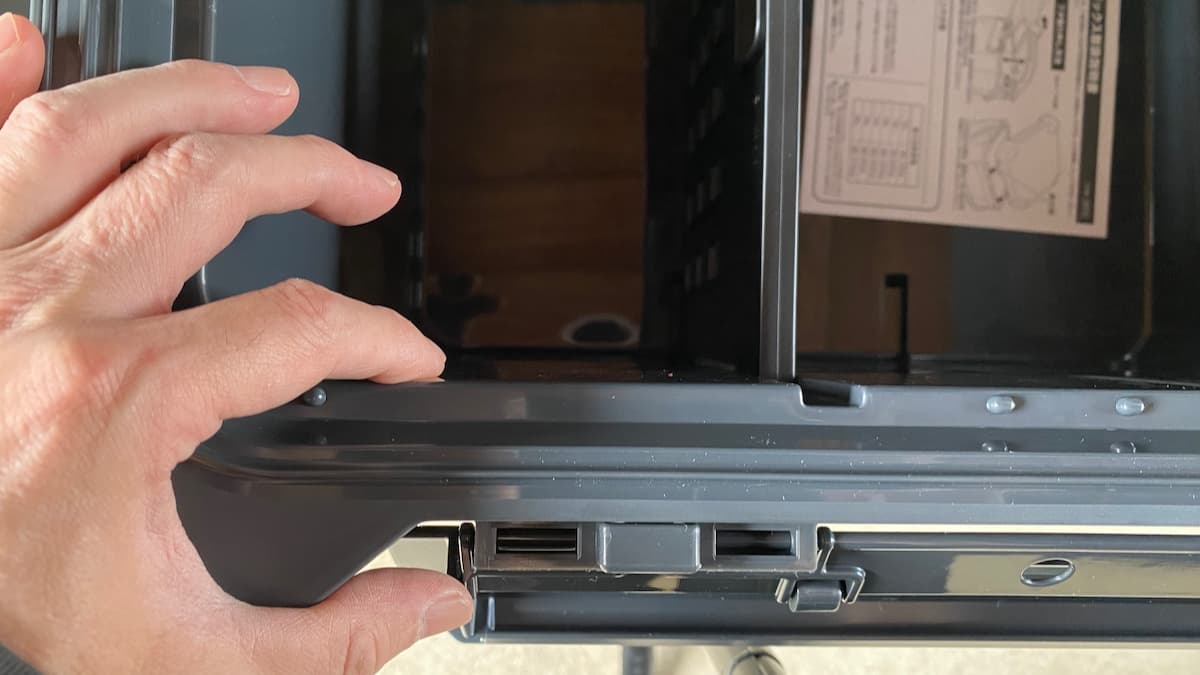 コアフラックス クーラーボックス VIP26L-10