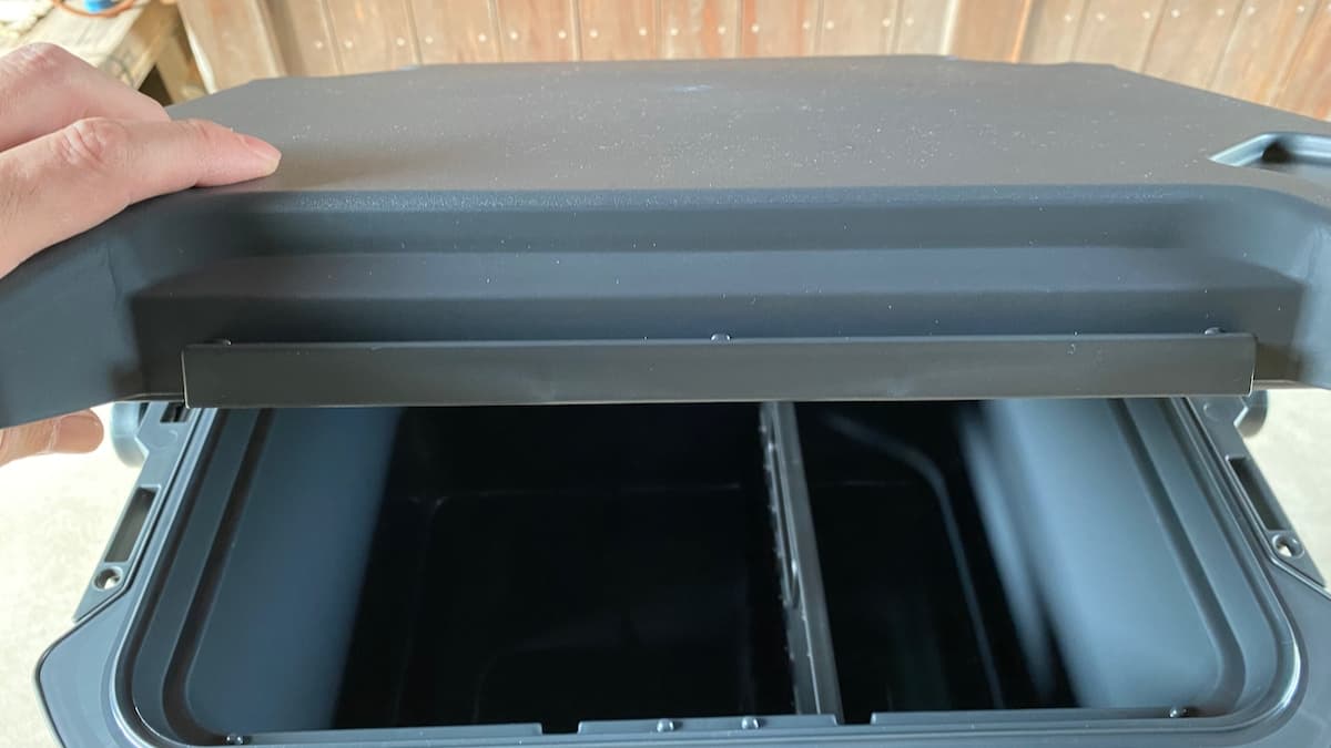 コアフラックス クーラーボックス VIP26L-15