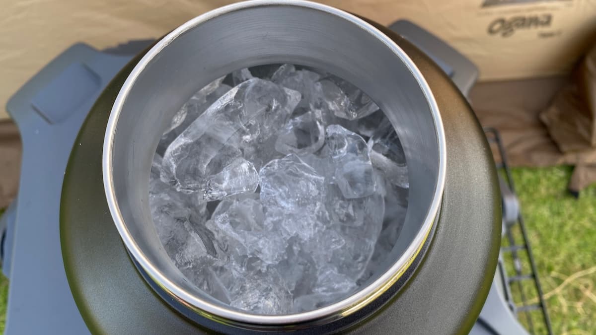 1日目 18時 アイスコンテナの氷の状態