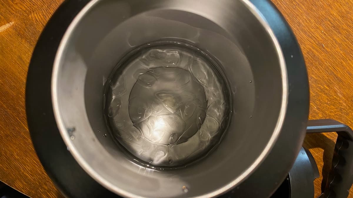 3日目 20時30分 ひき アイスコンテナの氷の状態